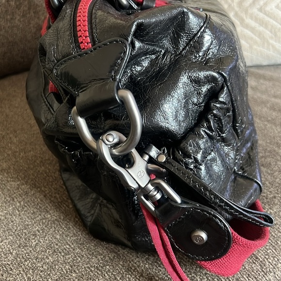 Francesco Biasia Red and Black Leather Hobo Designer Rare Bag - Picture 4 of 16